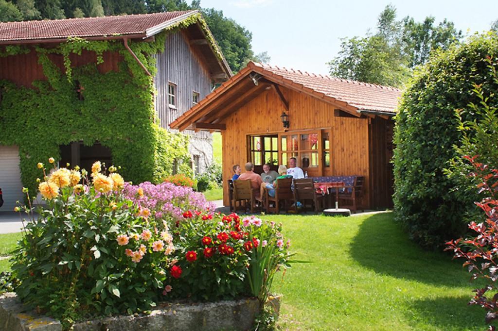 Maison d'hôtes Ferienbauernhof Mehlbach à Kollnburg Extérieur photo